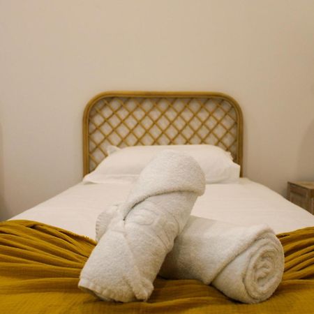 Casa Dos Cucos Hostel เอริเซรา ภายนอก รูปภาพ