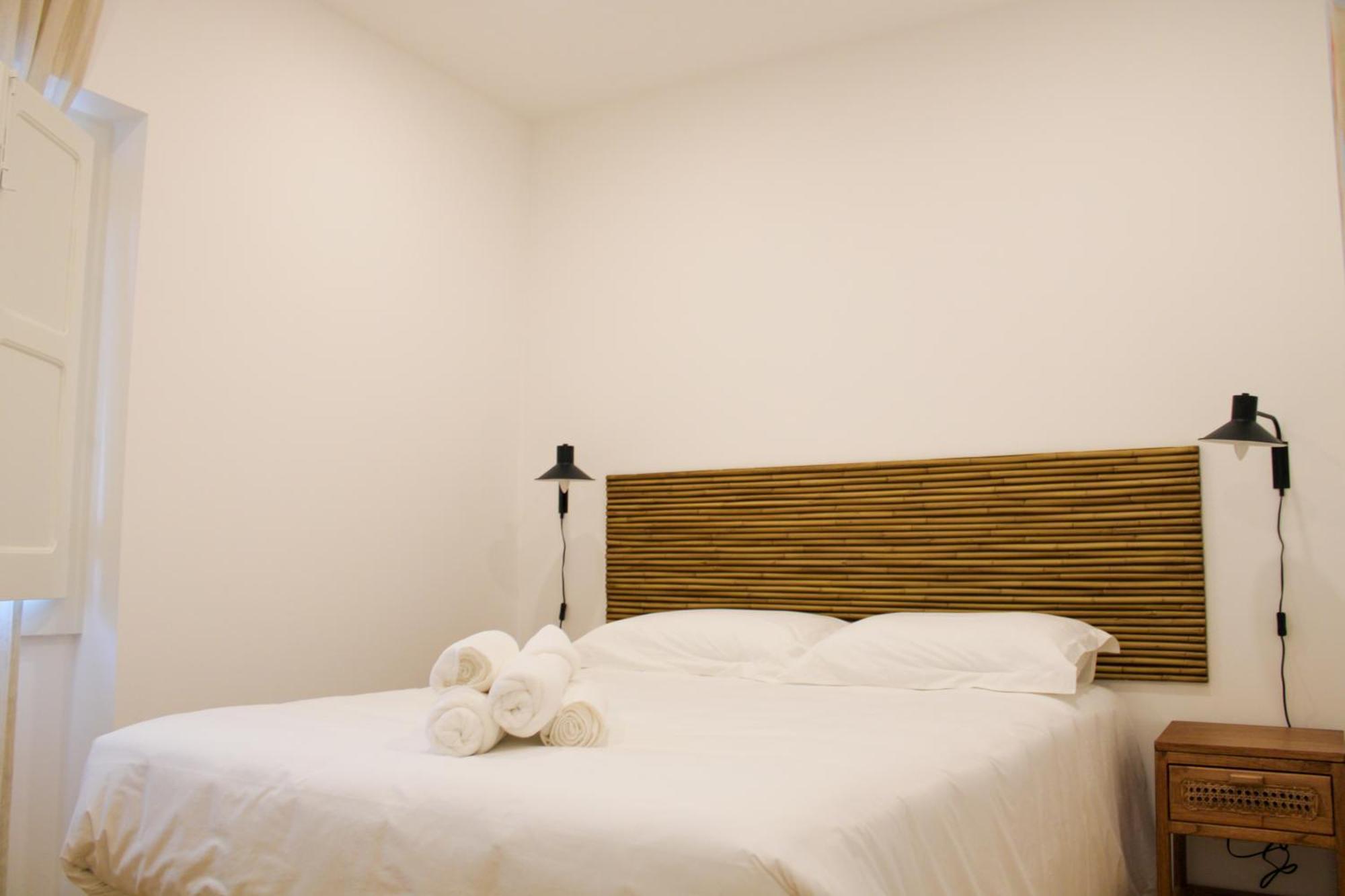 Casa Dos Cucos Hostel เอริเซรา ภายนอก รูปภาพ