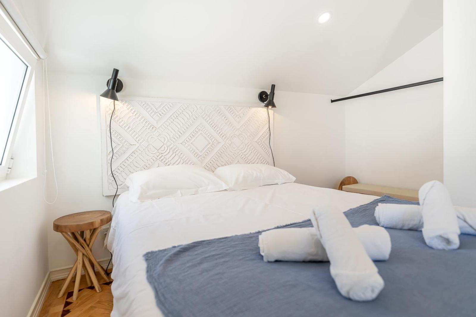 Casa Dos Cucos Hostel เอริเซรา ภายนอก รูปภาพ