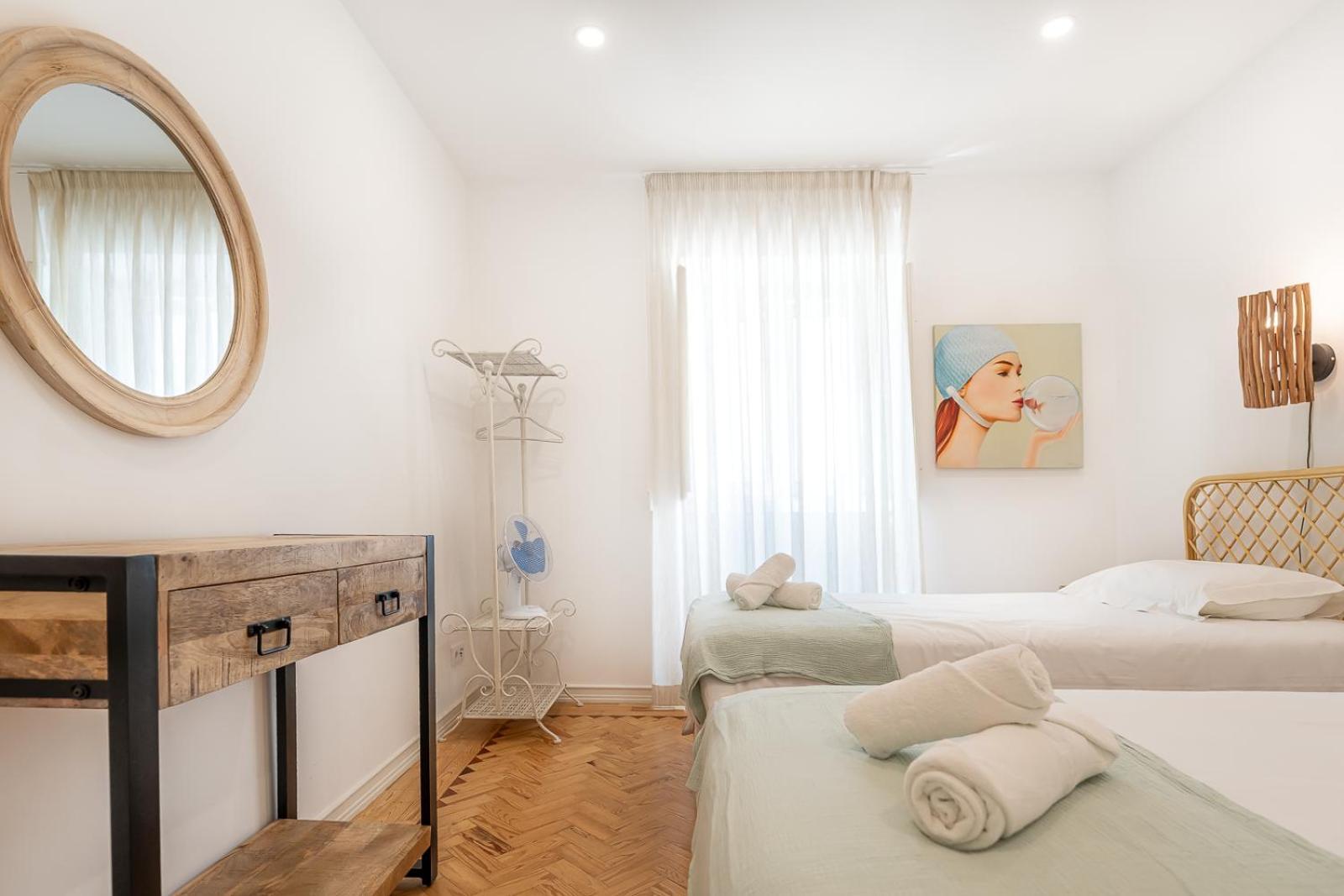 Casa Dos Cucos Hostel เอริเซรา ภายนอก รูปภาพ